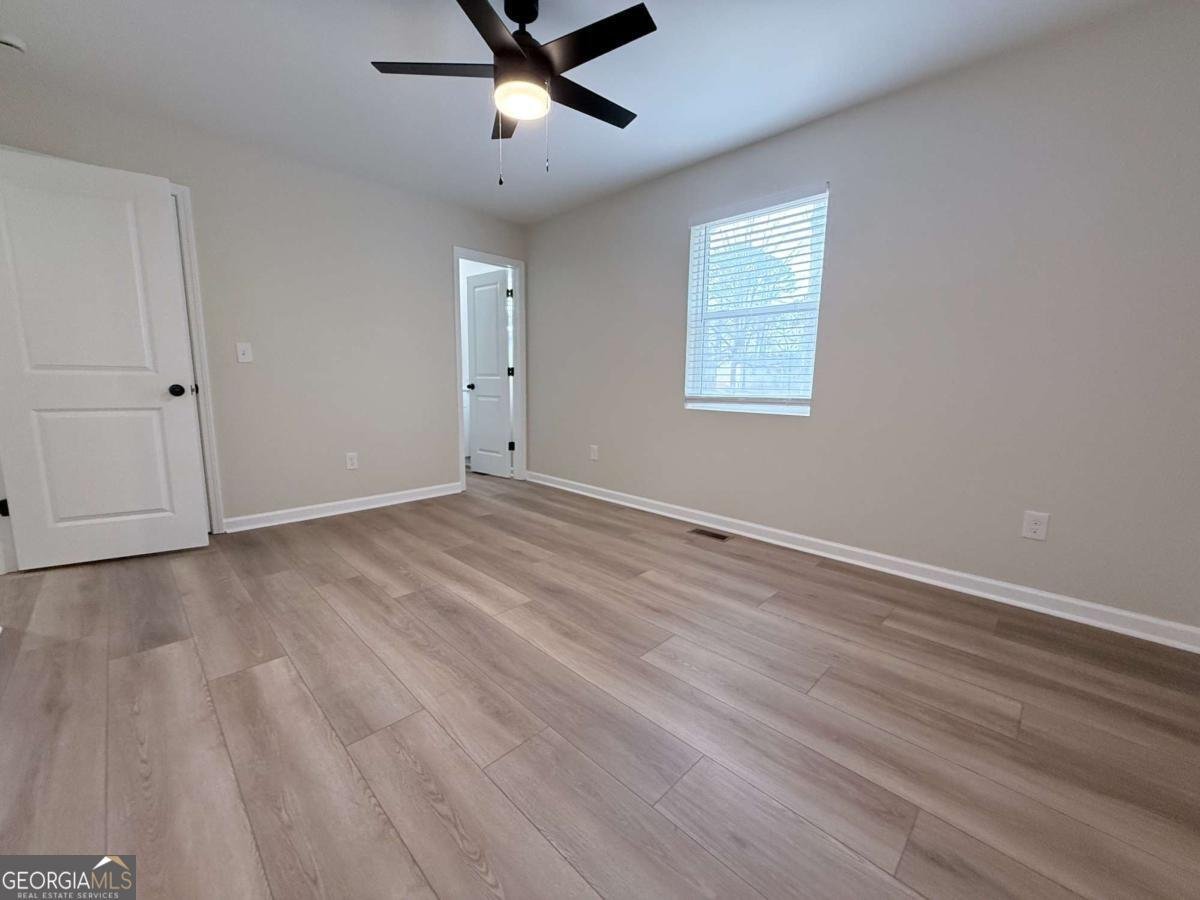 1223 Kathy Court Conyers - Photo 19