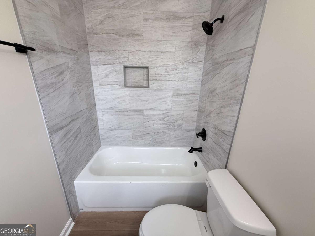 1223 Kathy Court Conyers - Photo 22