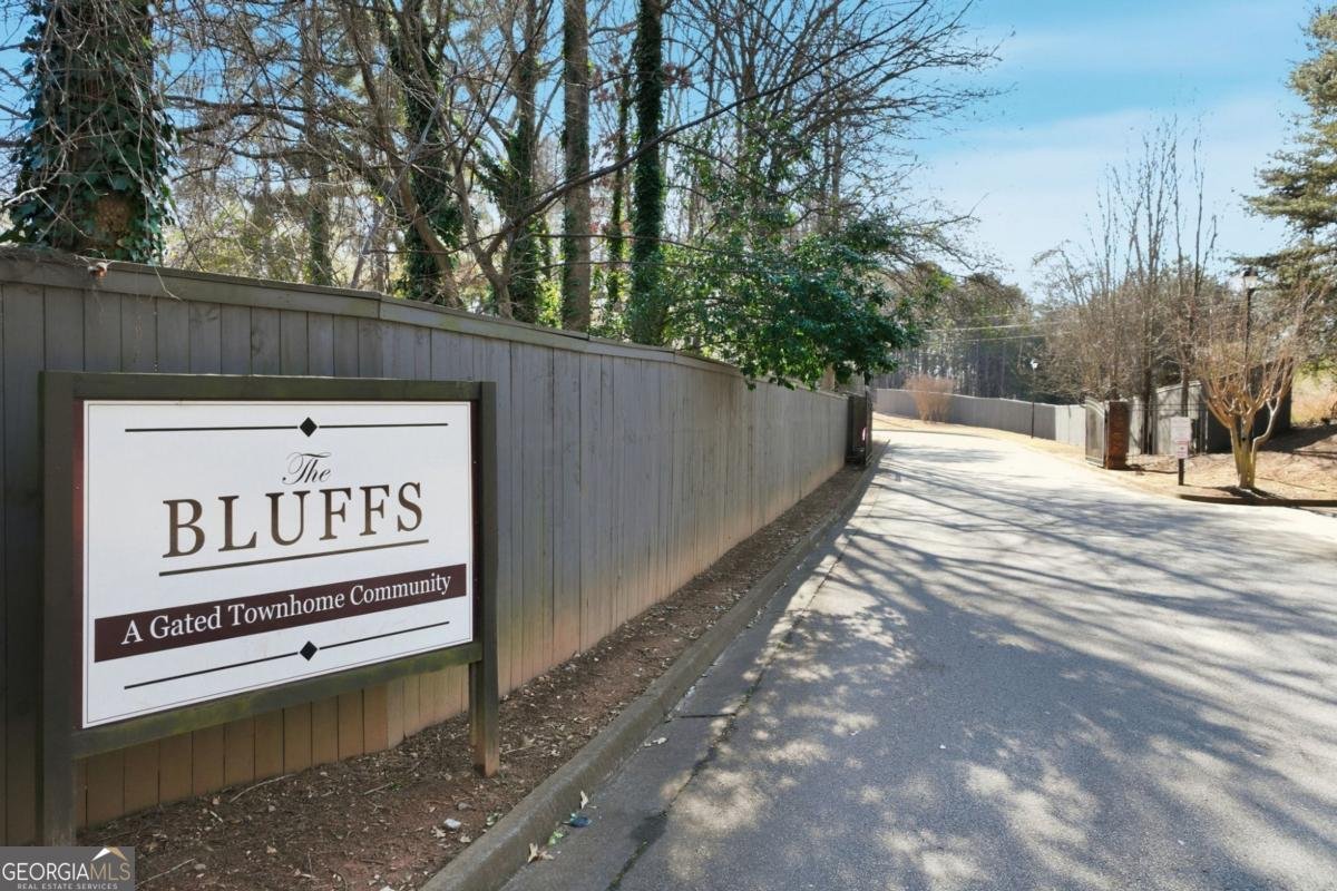 1499 Bluff Valley Circle Gainesville - Photo 32