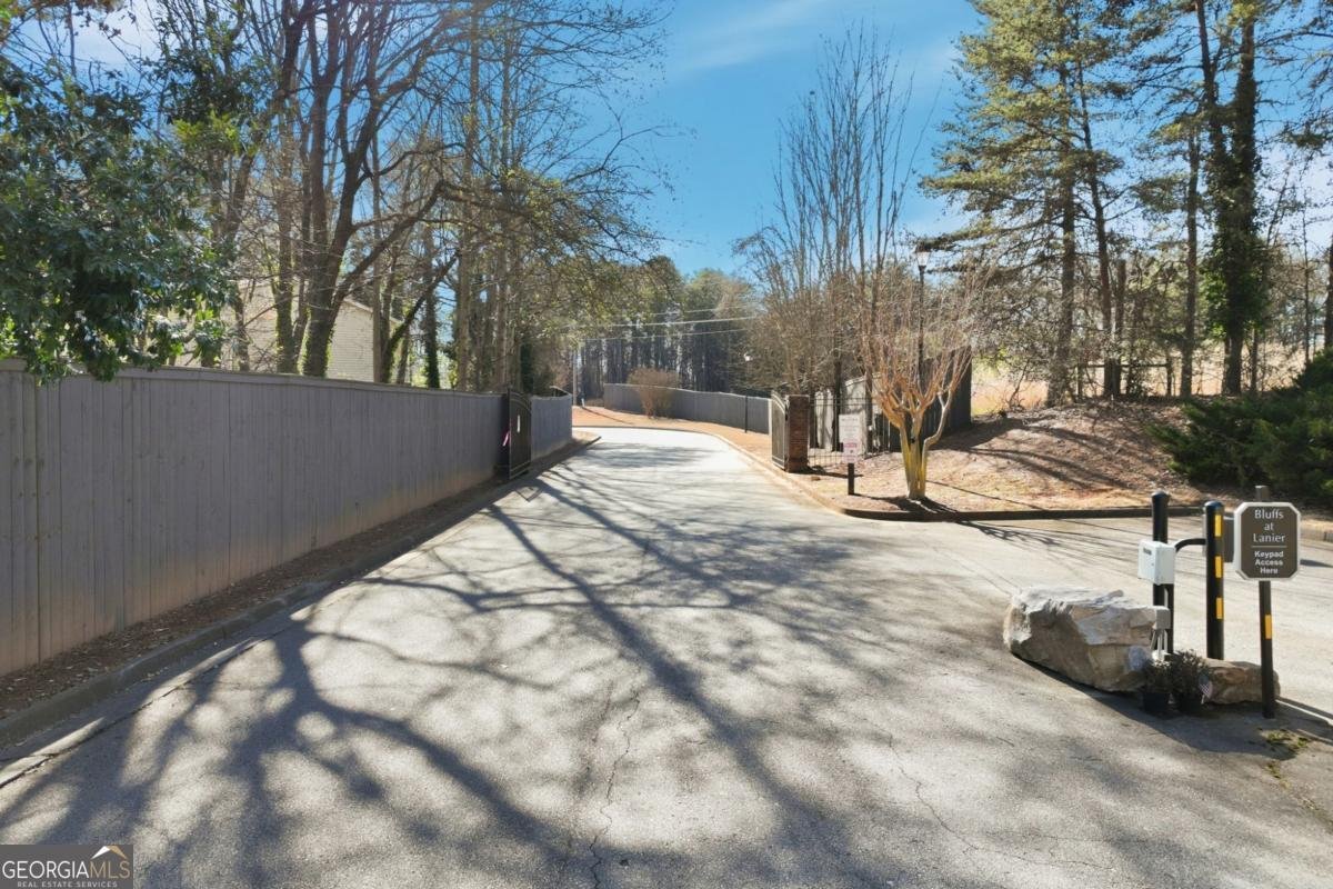 1499 Bluff Valley Circle Gainesville - Photo 33