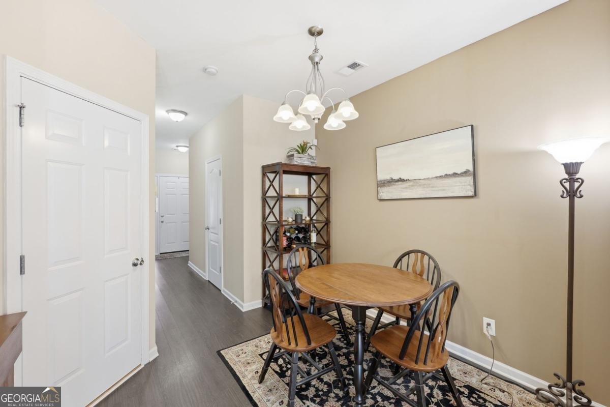 1499 Bluff Valley Circle Gainesville - Photo 8