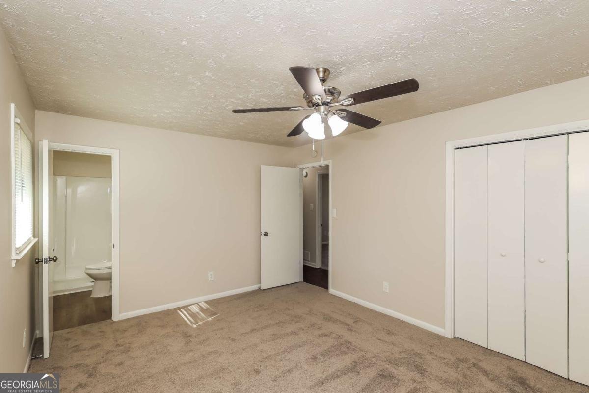 370 Valiant Lane Riverdale - Photo 12