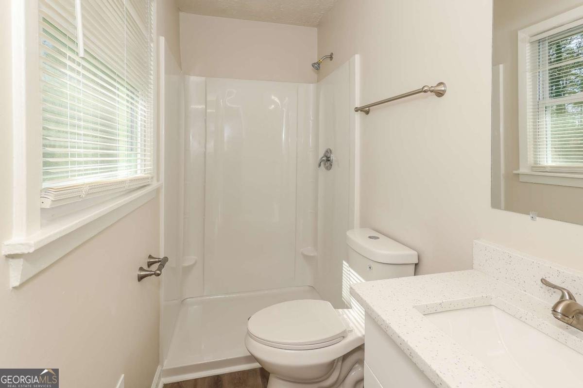 370 Valiant Lane Riverdale - Photo 21