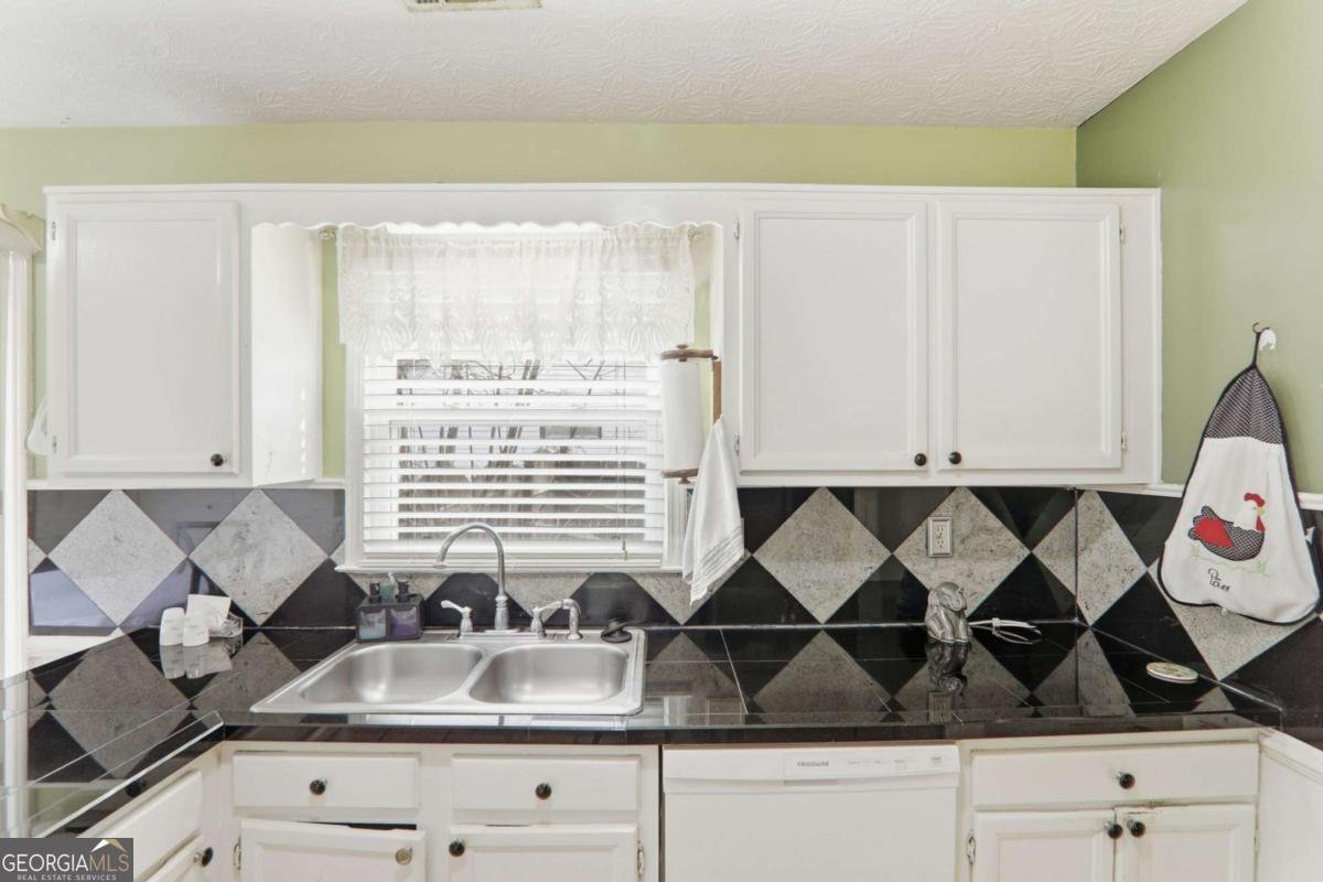 1158 Park Forest Drive Lilburn - Photo 15