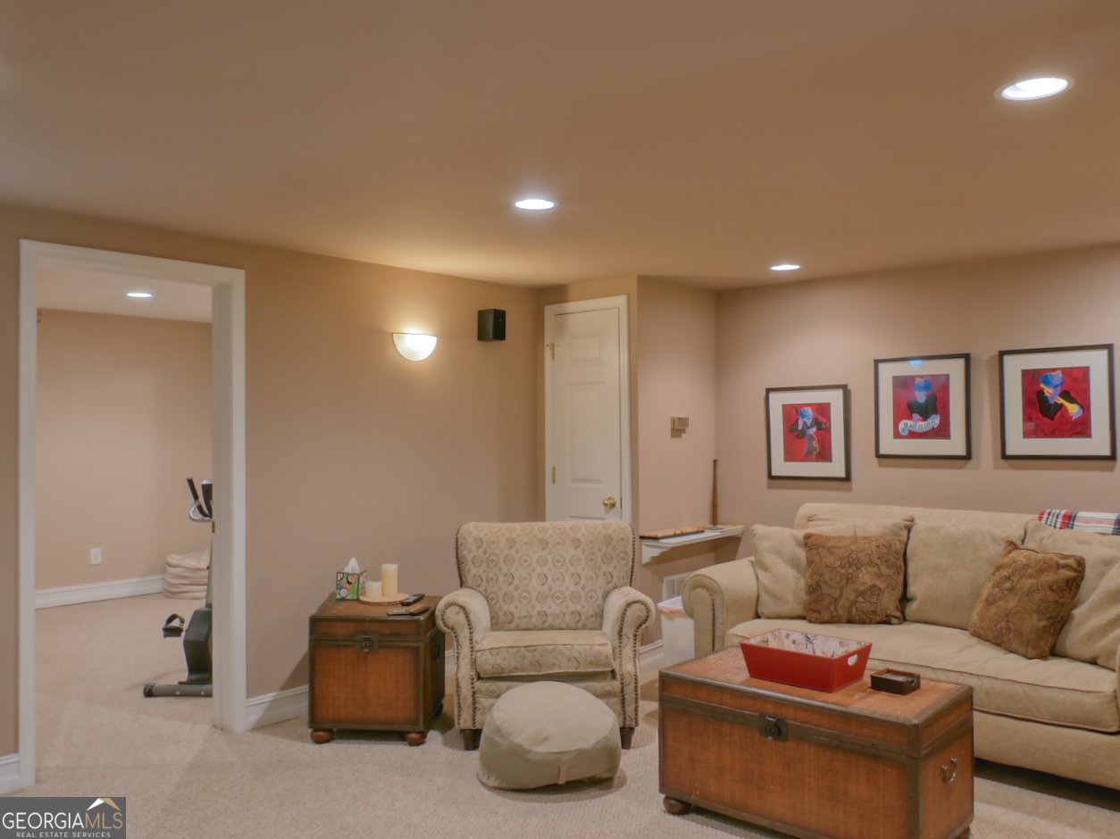 216 Montrose Drive McDonough - Photo 33