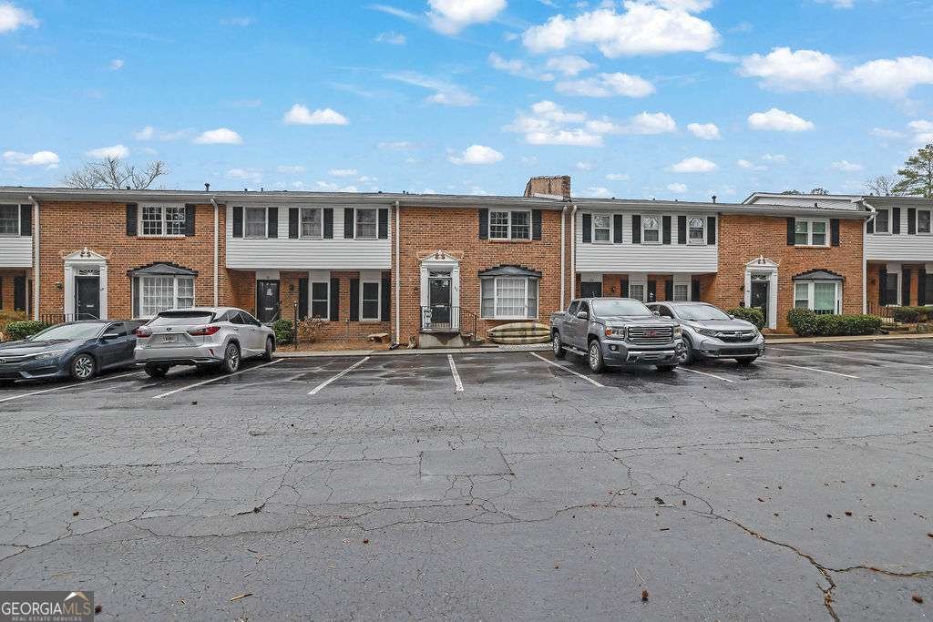 6520 Roswell Road Sandy Springs - Photo 1