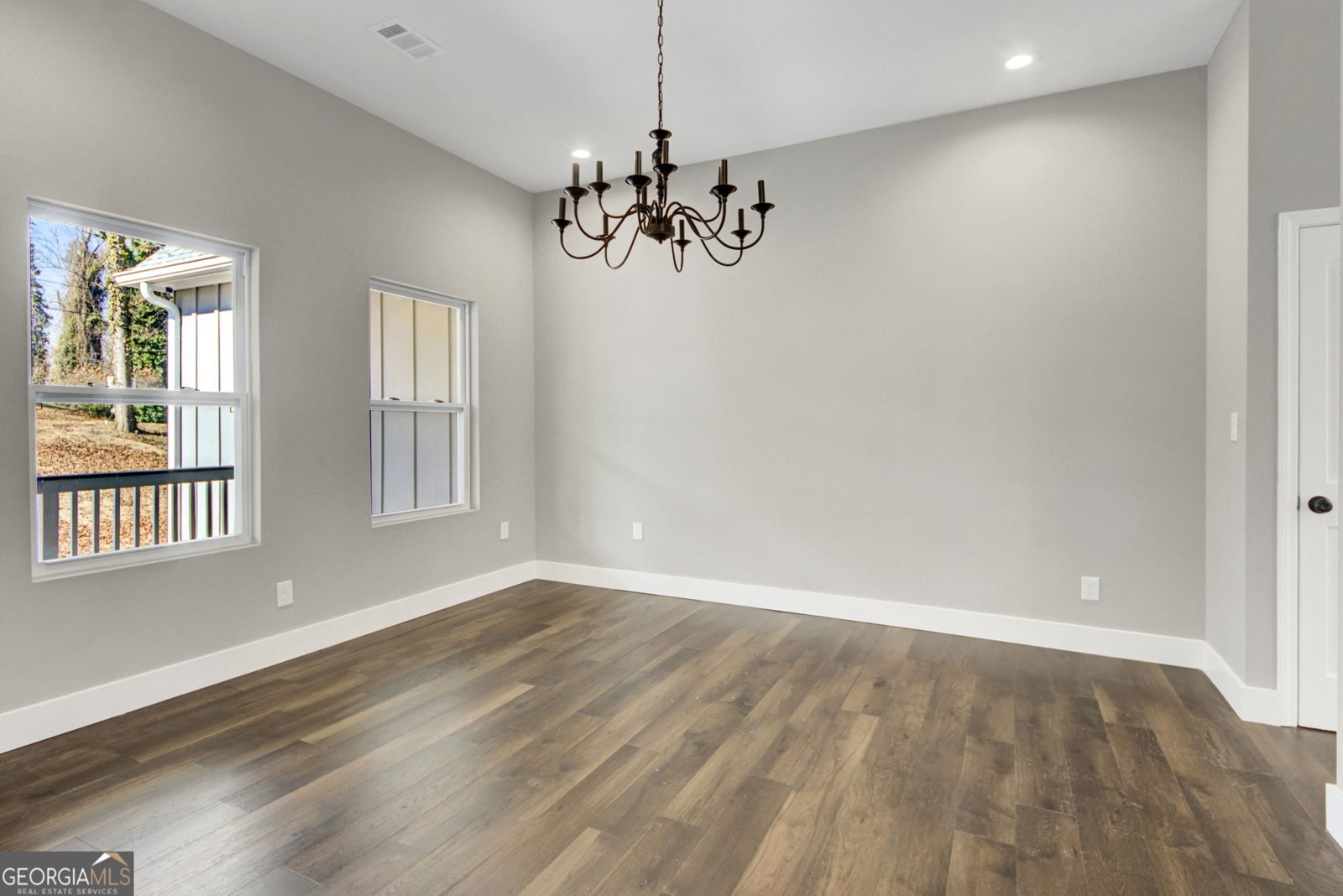 237 Barbara Lane Mableton - Photo 7