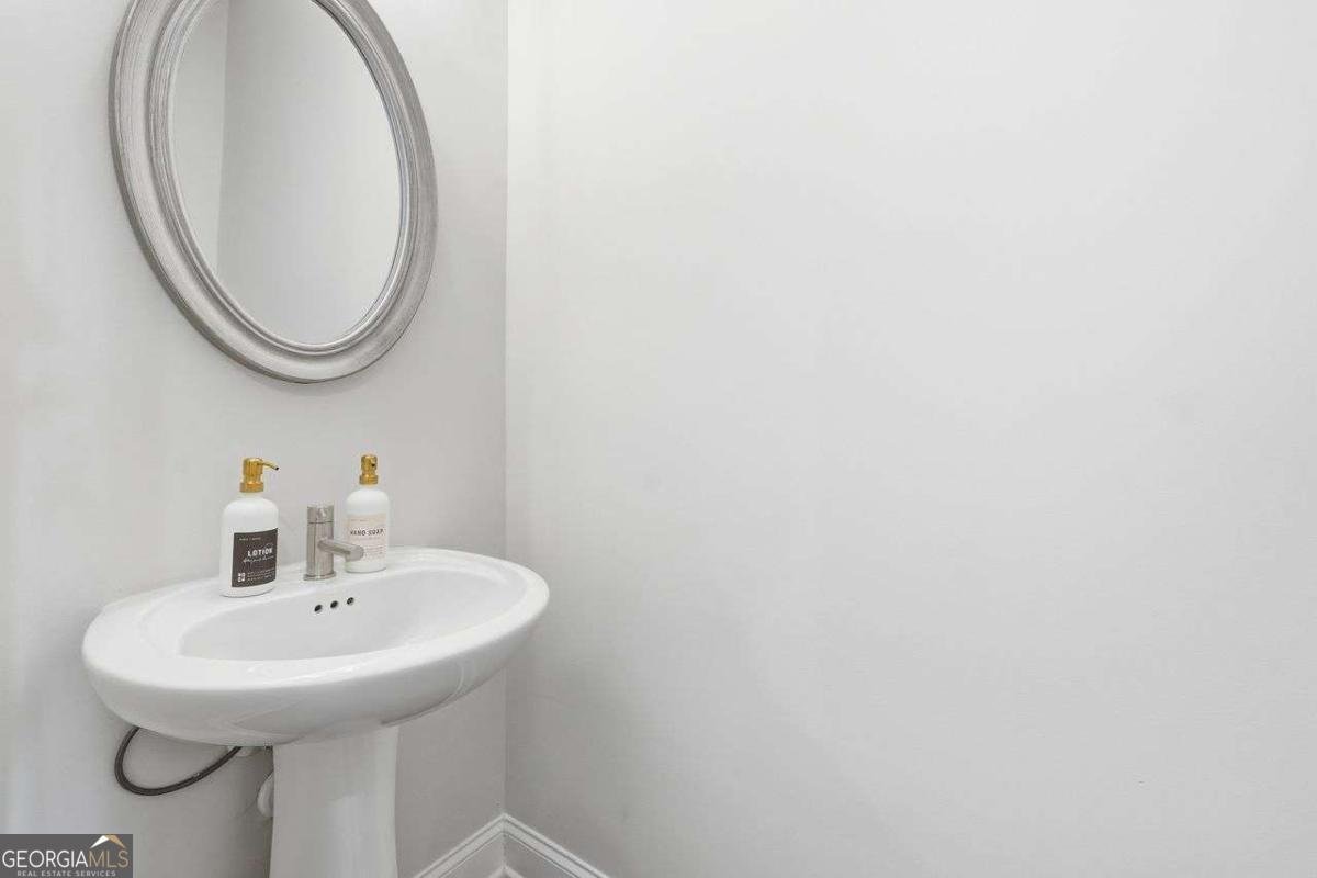 611 Stickley Oak Way Woodstock - Photo 16