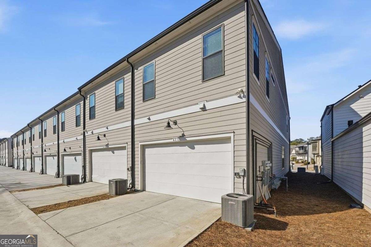 611 Stickley Oak Way Woodstock - Photo 29