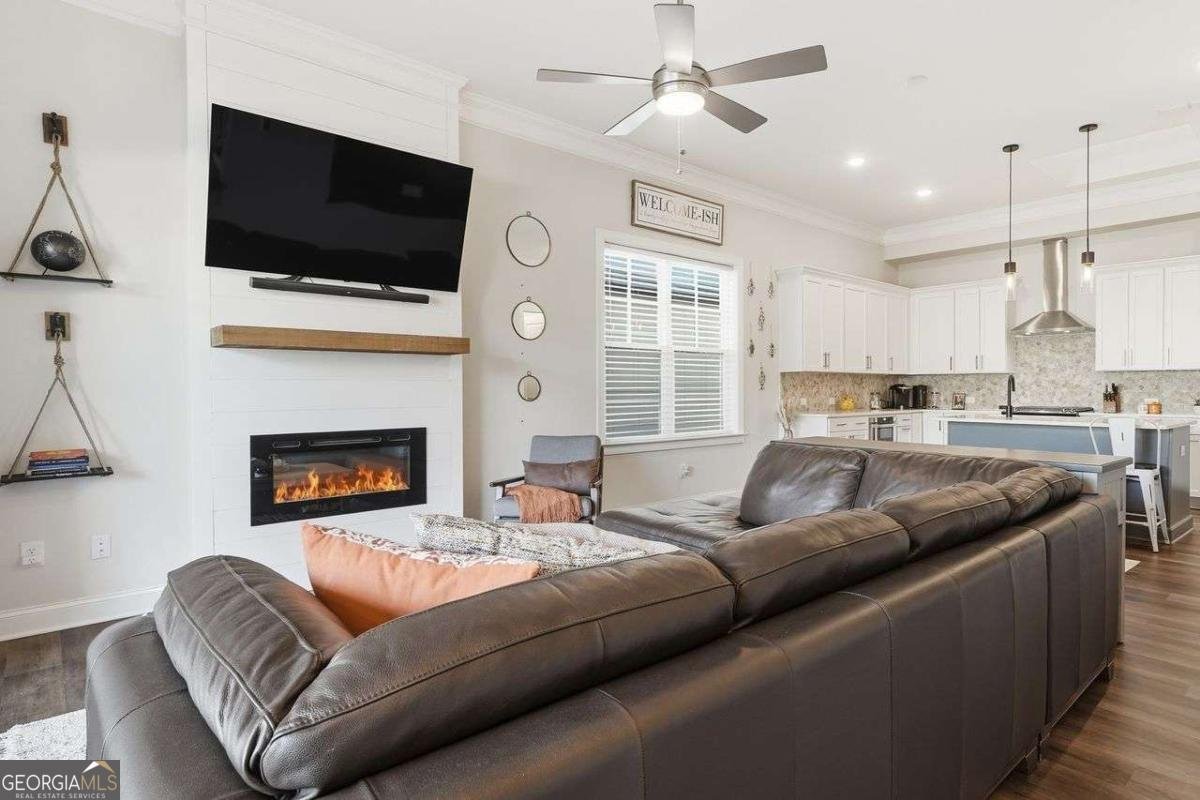 611 Stickley Oak Way Woodstock - Photo 9