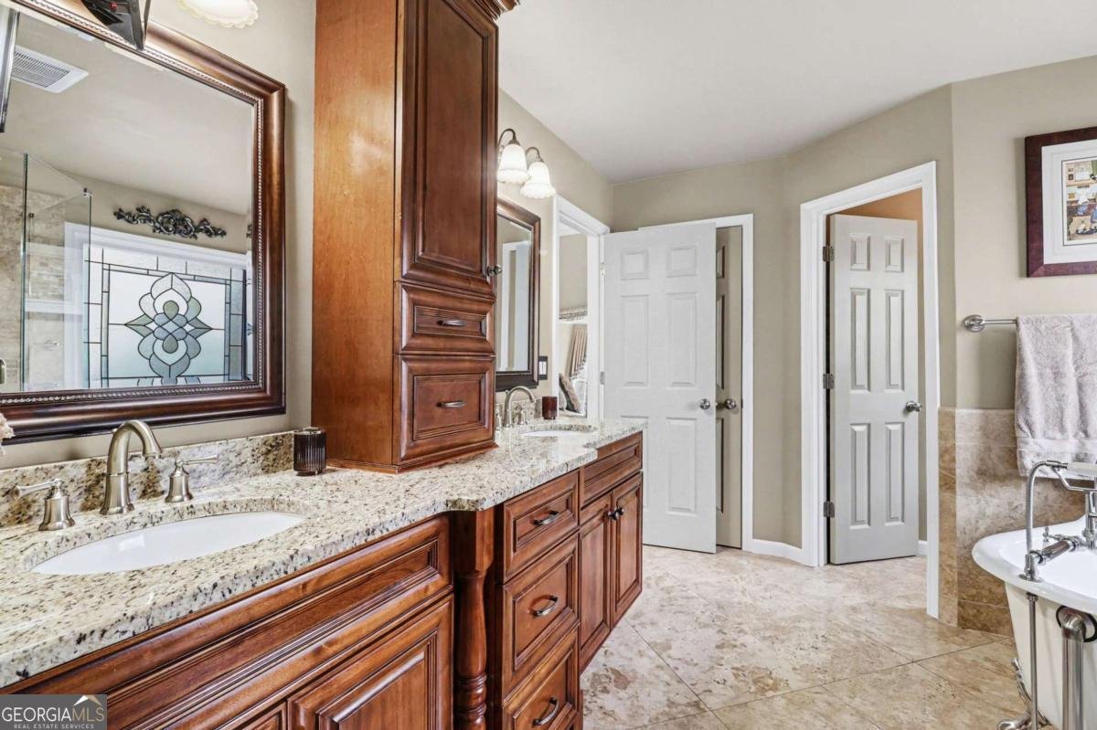 5995 Lake Windsor Parkway Buford - Photo 16