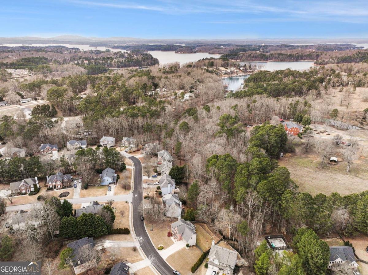 5995 Lake Windsor Parkway Buford - Photo 28