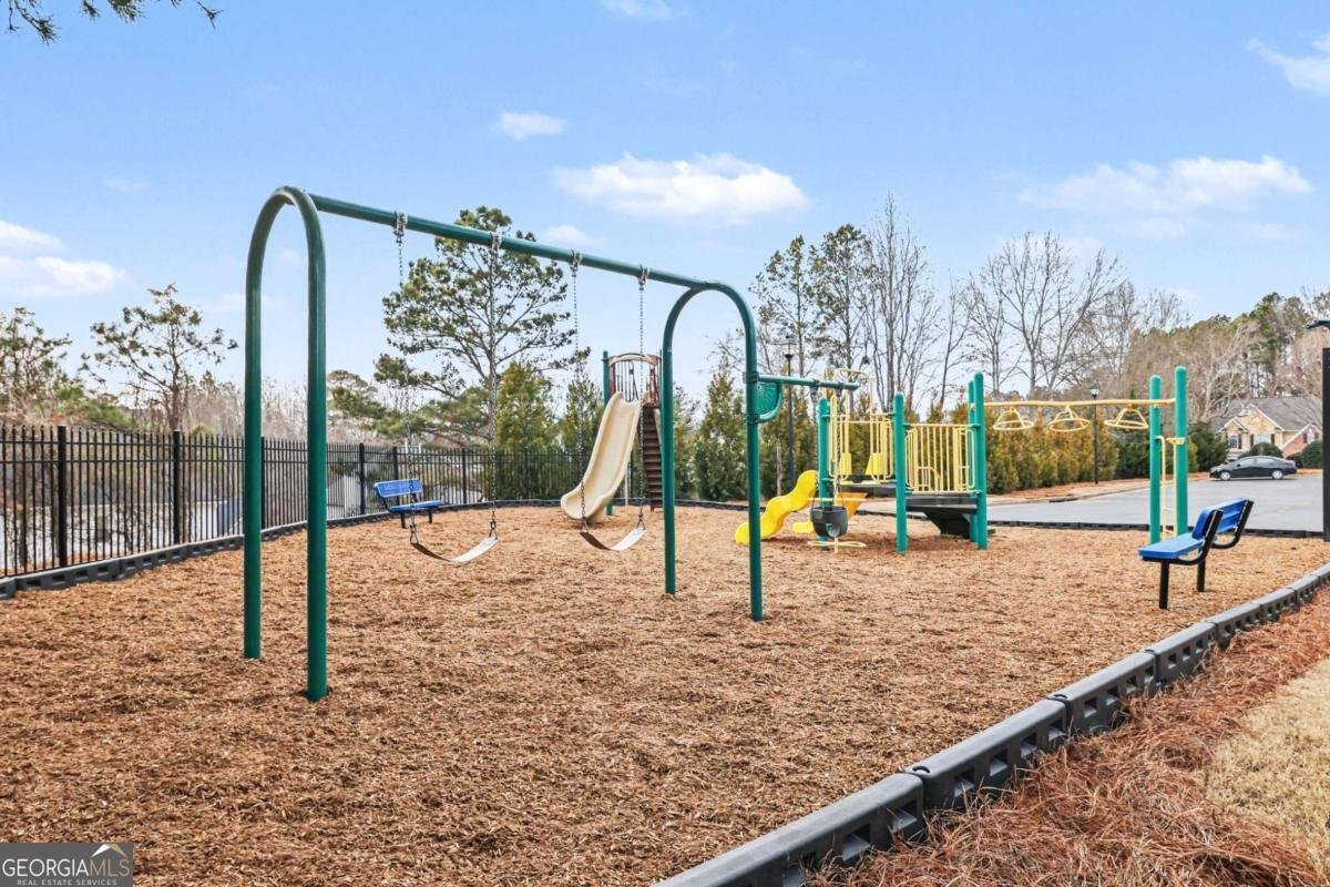 5995 Lake Windsor Parkway Buford - Photo 29