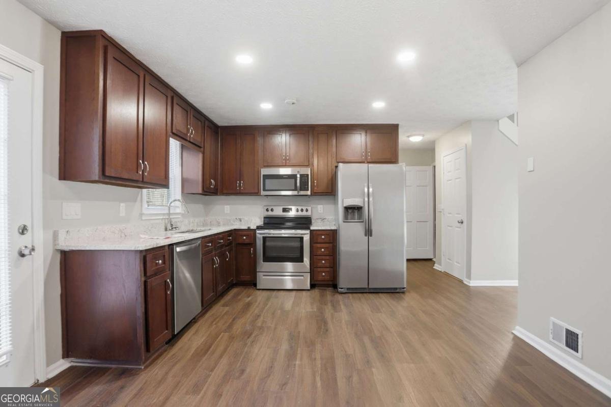 4927 Wade Valley Way Cumming - Photo 13