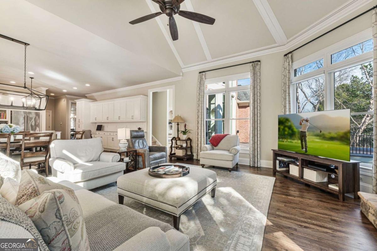 8270 Saint Marlo Fairway Drive Duluth - Photo 15