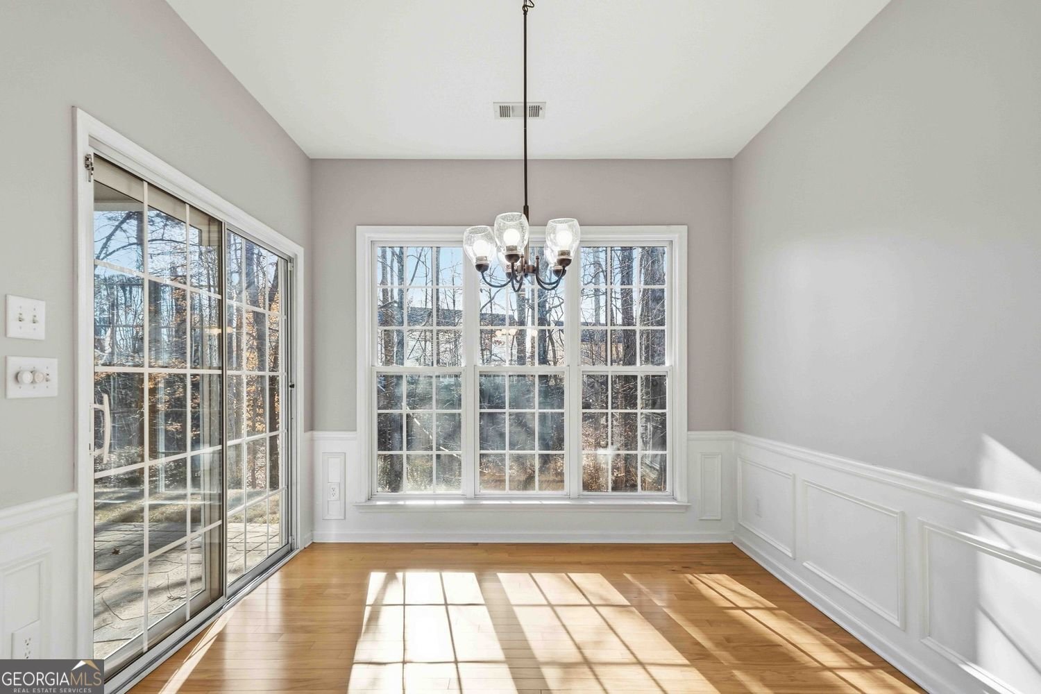 907 Santa Anita Drive Woodstock - Photo 18