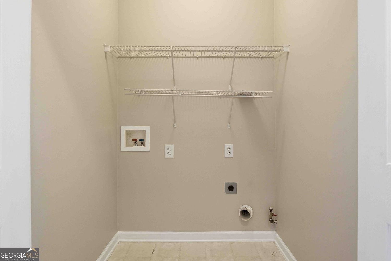 907 Santa Anita Drive Woodstock - Photo 32