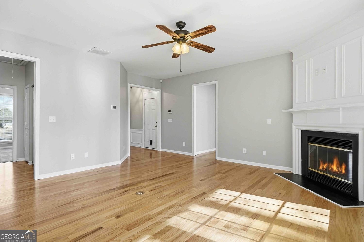 907 Santa Anita Drive Woodstock - Photo 9