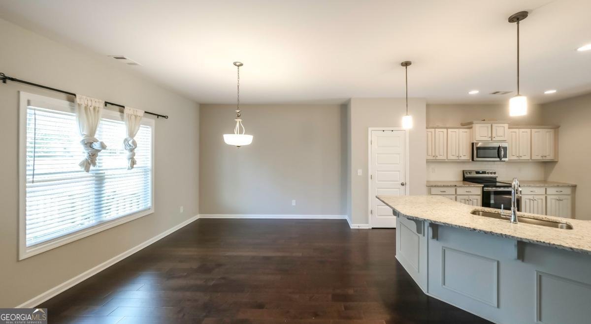 116 Camilla Drive Carrollton - Photo 6