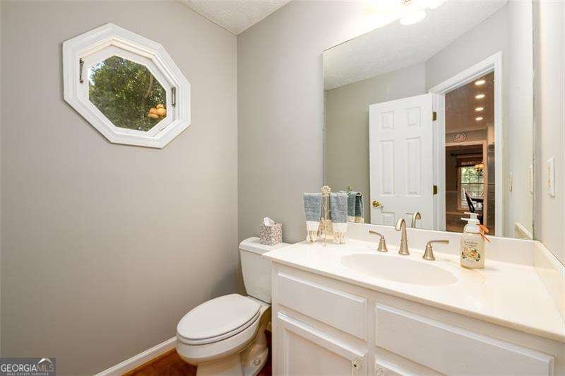 1746 Malachi Court Loganville - Photo 11