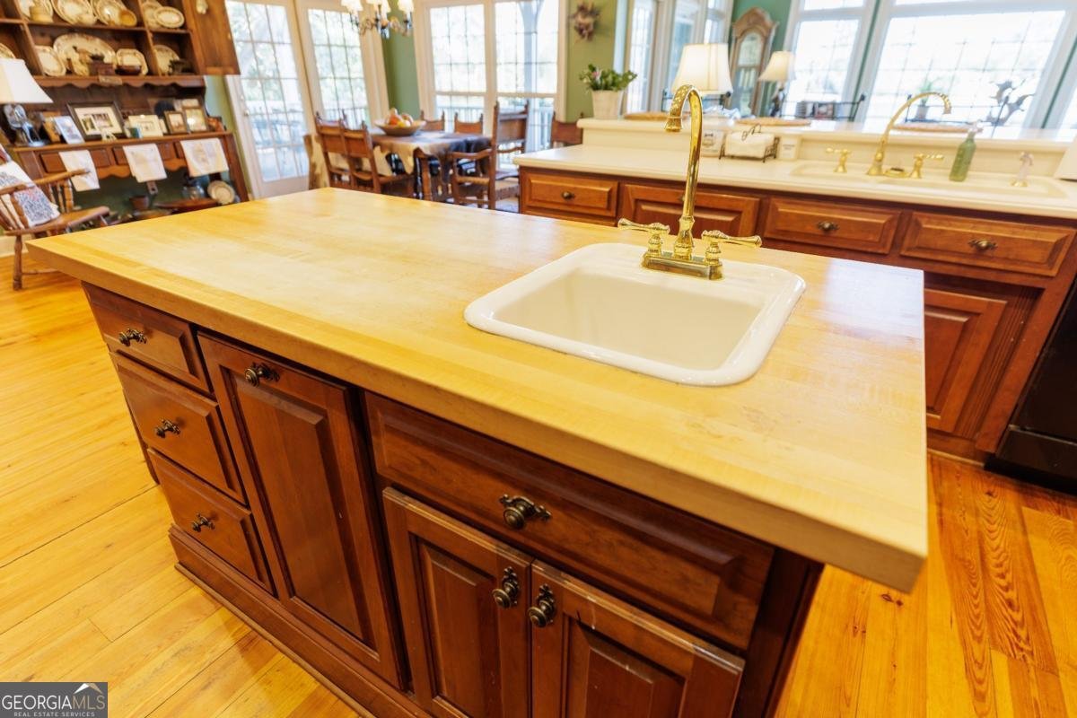 708 Town And Country Drive Adel - Photo 16