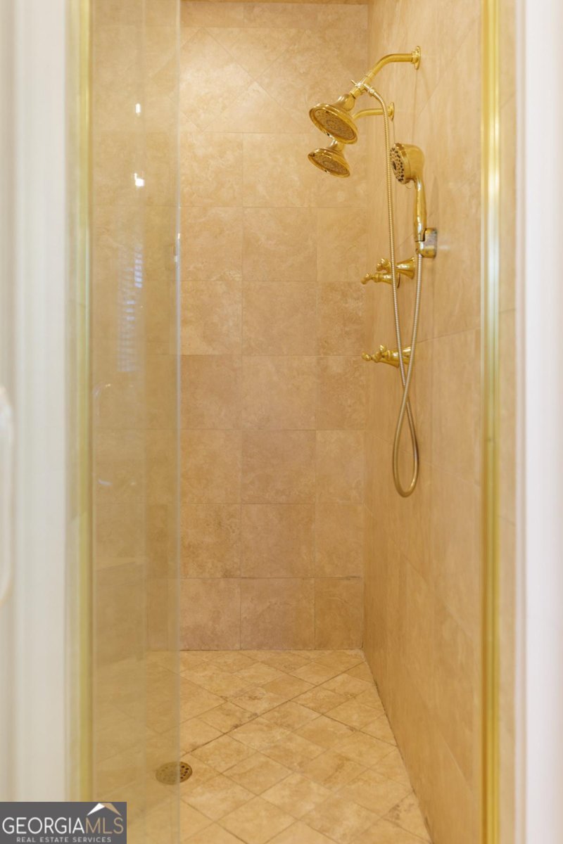 708 Town And Country Drive Adel - Photo 35