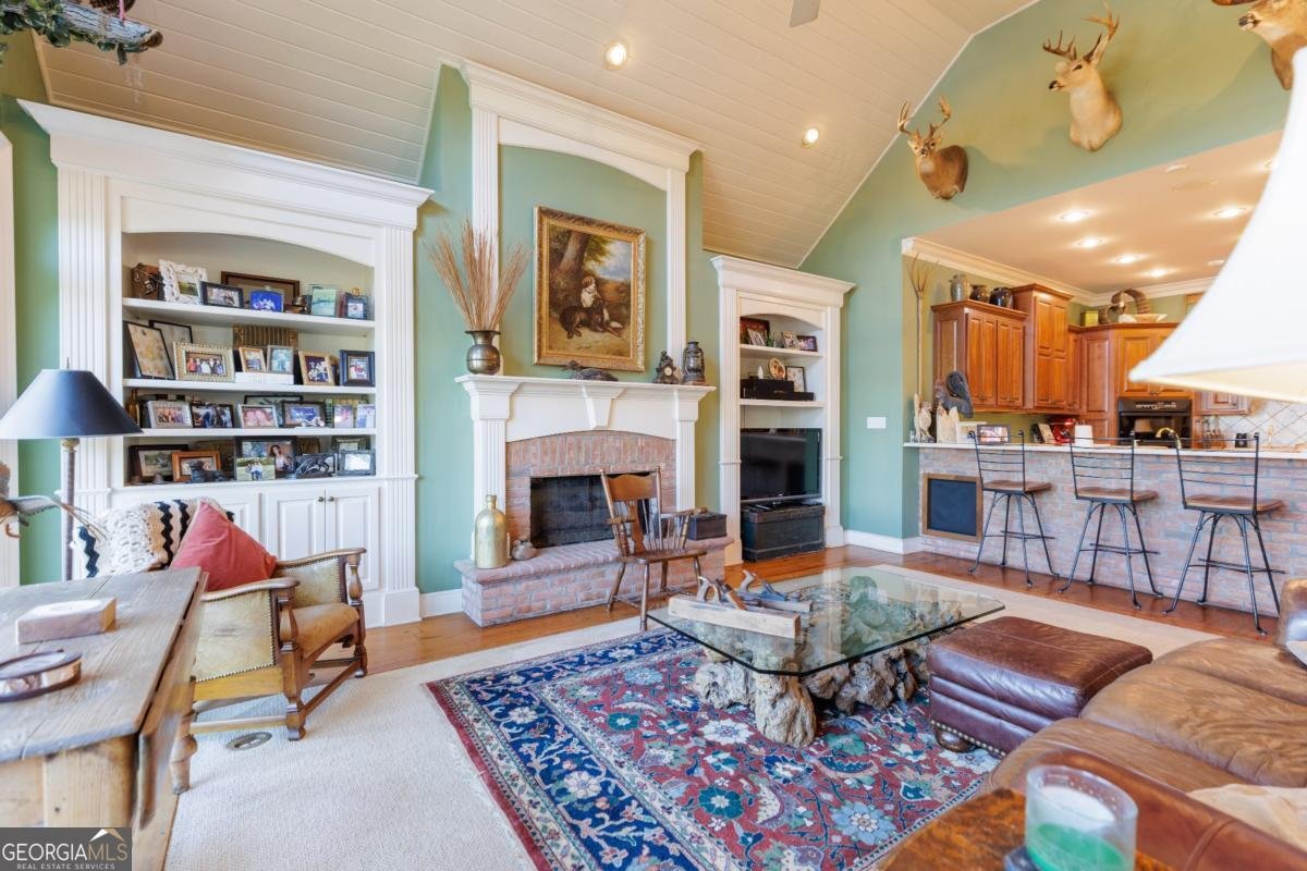 708 Town And Country Drive Adel - Photo 9