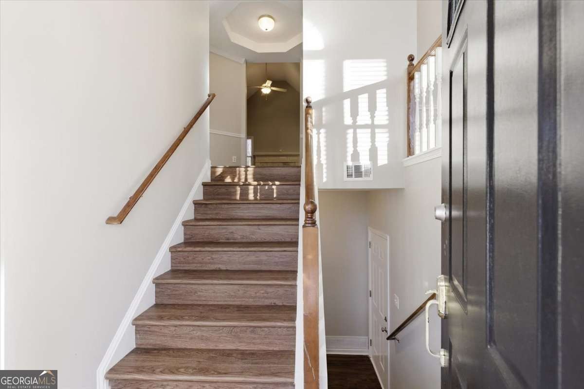 1728 Victoria Way Kennesaw - Photo 1