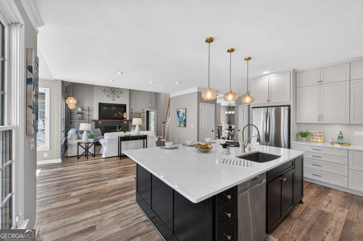 6675 Club Valley Court Suwanee - Photo 12