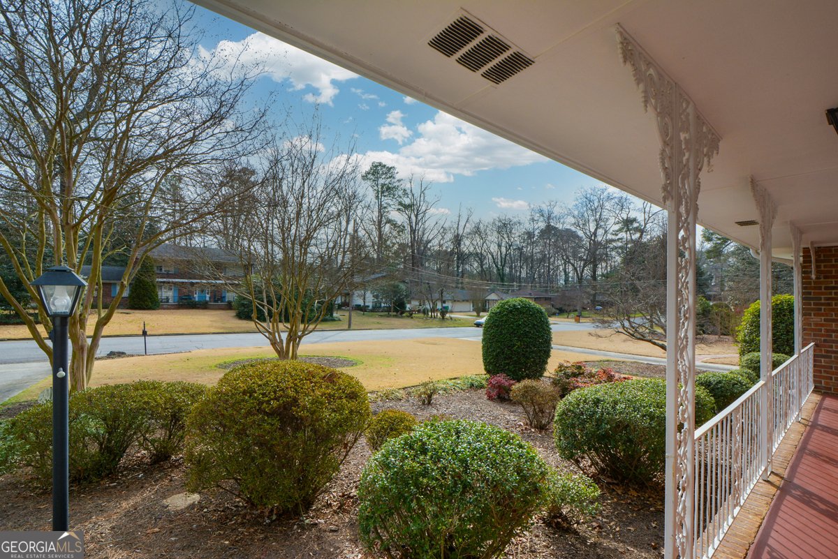 2057 Lavista Circle Tucker - Photo 10