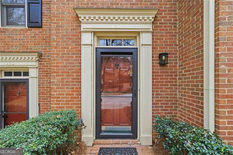 137 Weatherburne Drive Roswell - Photo 8