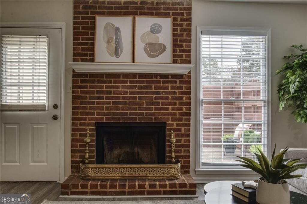 587 Wedgewood Drive Alpharetta - Photo 6