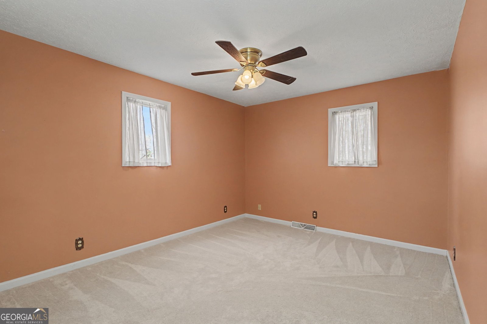 10 Laverne Court Silver Creek - Photo 17