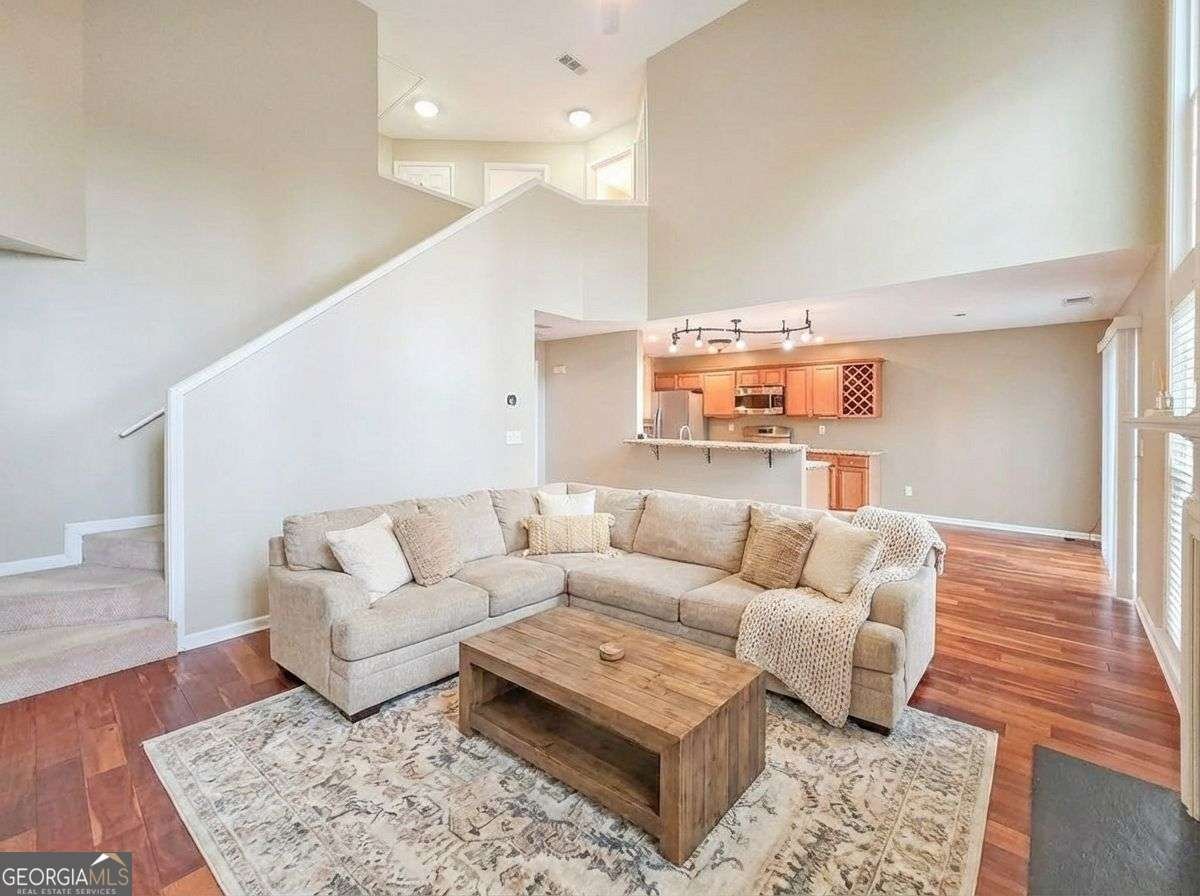 5028 Bright Hampton Drive Atlanta - Photo 6