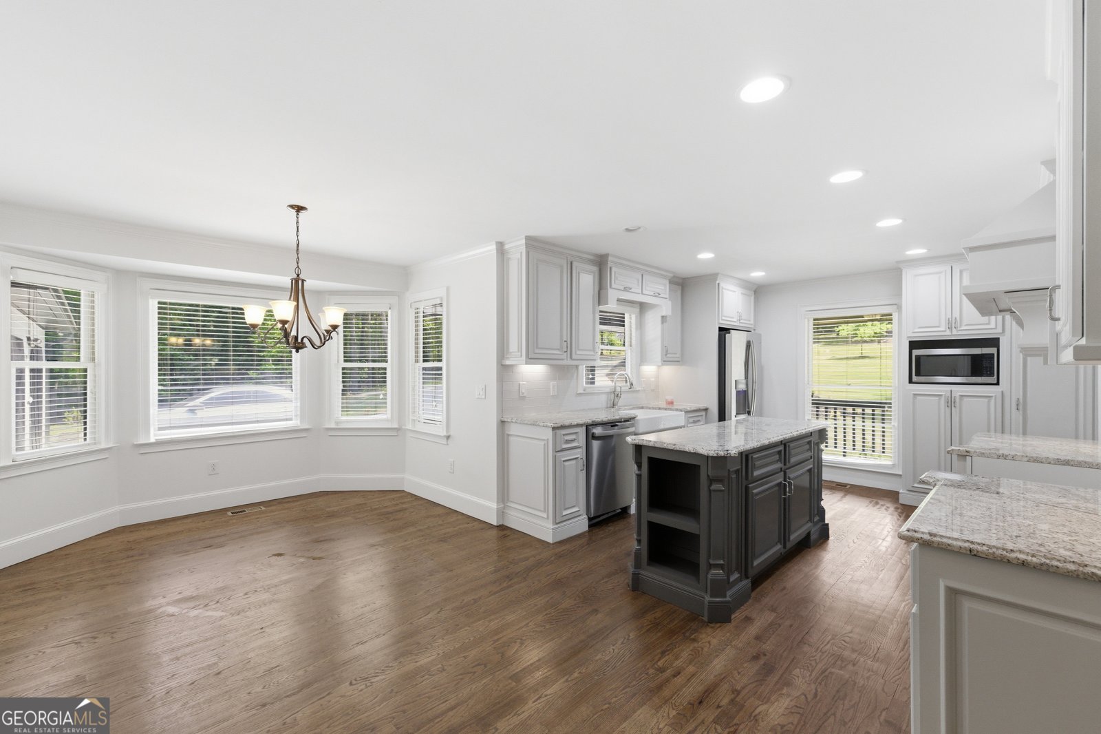 3380 Wildwood Road Suwanee - Photo 8