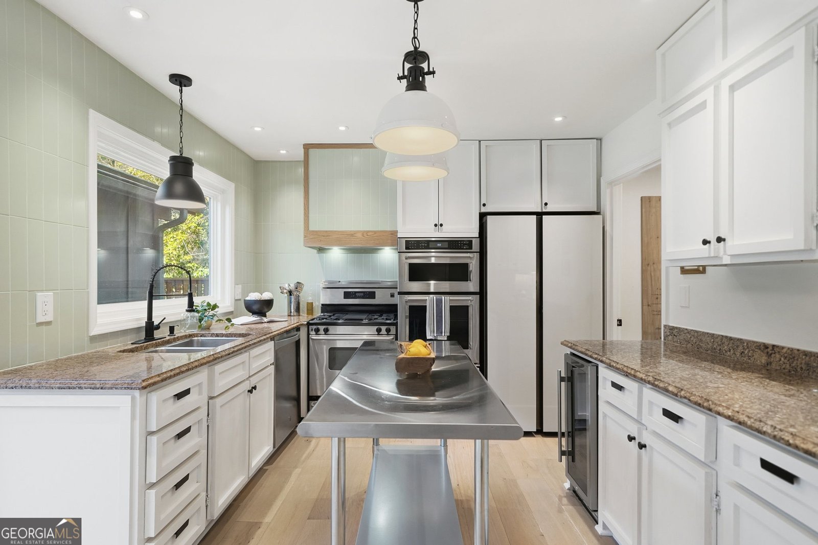 210 Leeward Lane Roswell - Photo 7