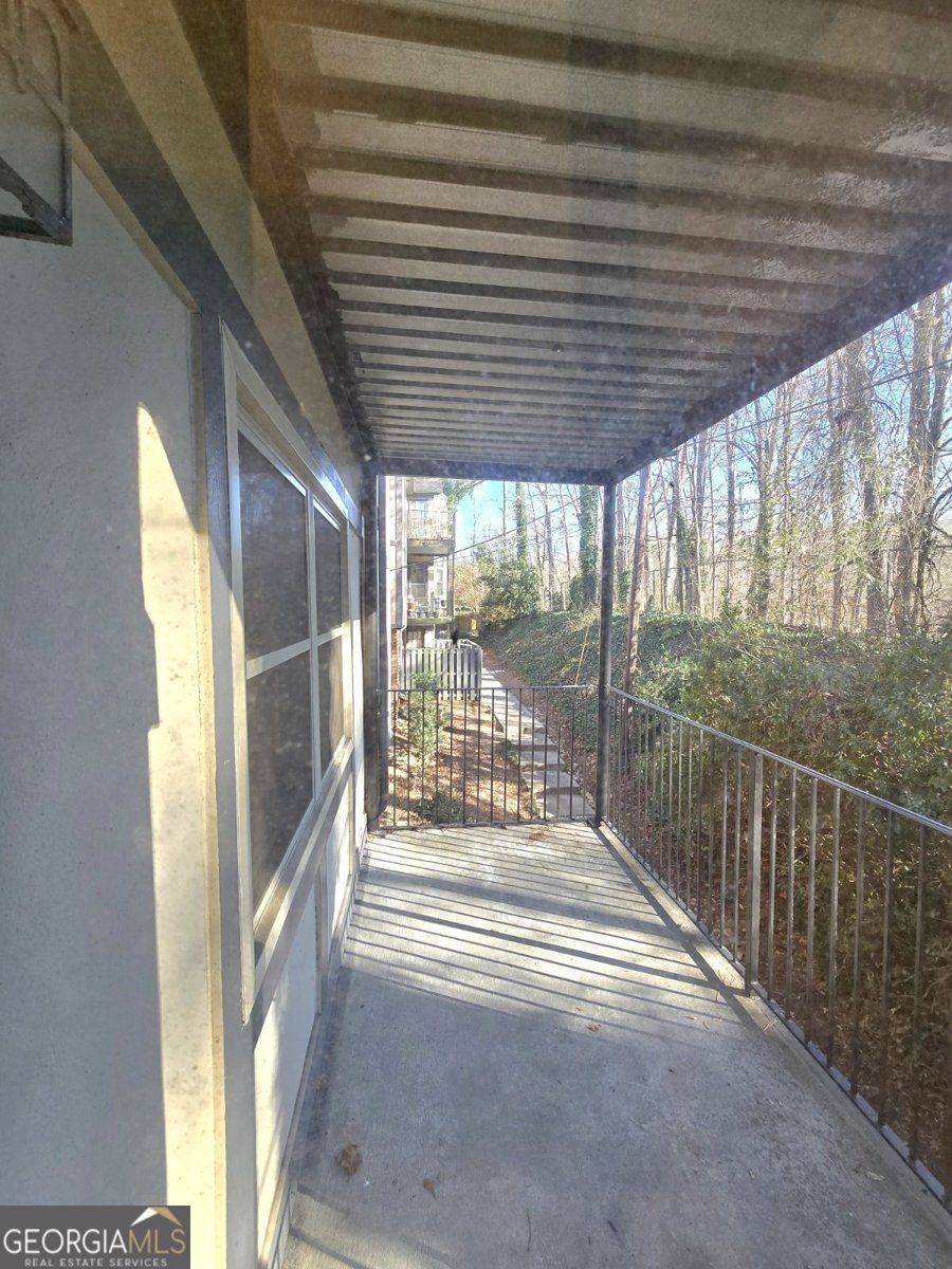 6851 Roswell Rd Sandy Springs - Photo 20