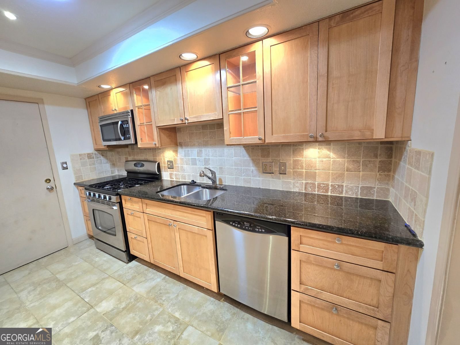 6851 Roswell Rd Fulton - Photo 9