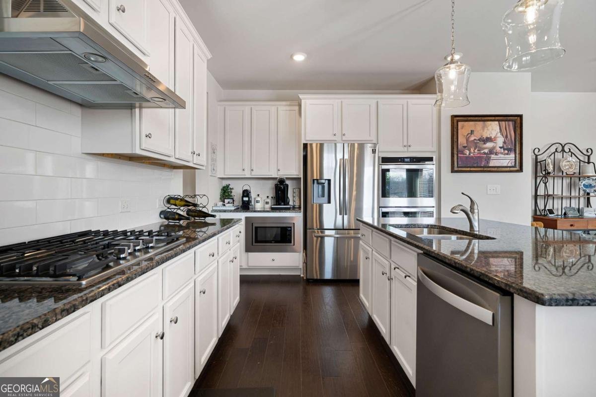 2097 Yvette Way Braselton - Photo 14