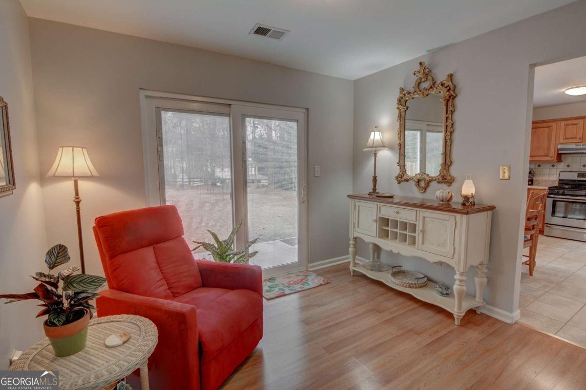 5630 Knox Court Peachtree Corners - Photo 10