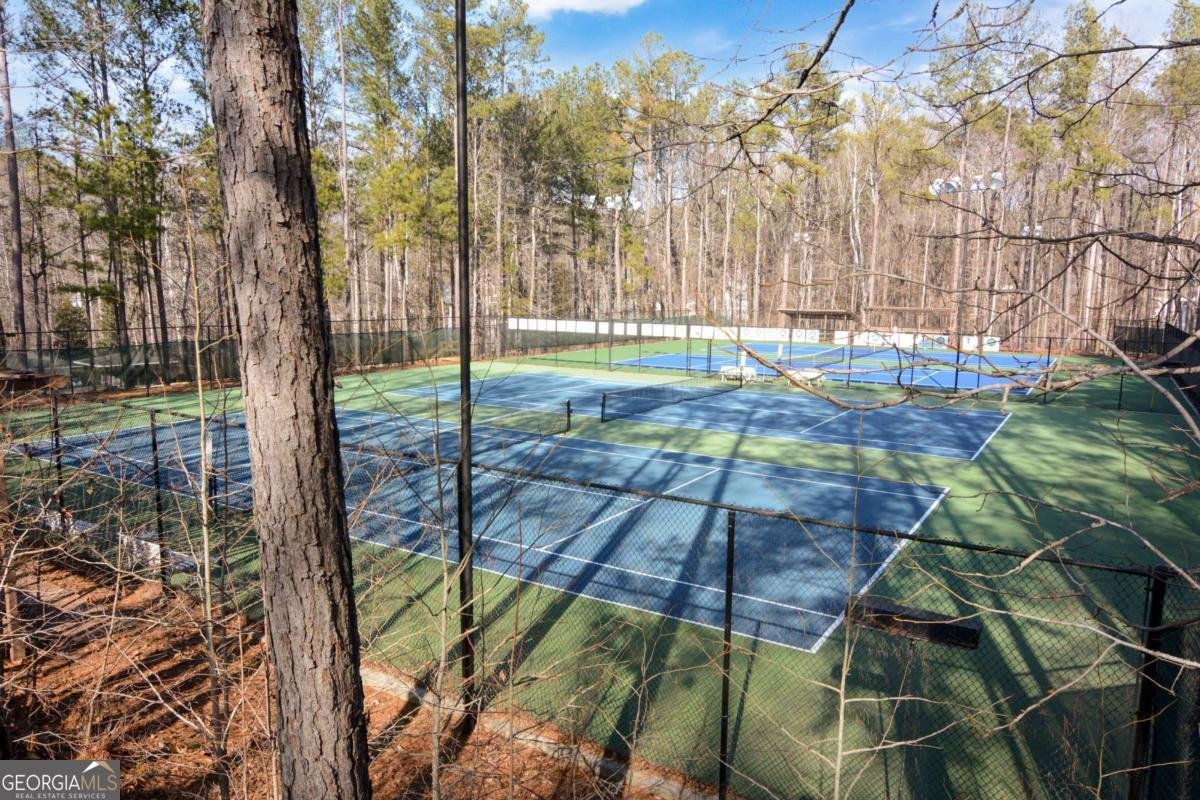 5630 Knox Court Peachtree Corners - Photo 32