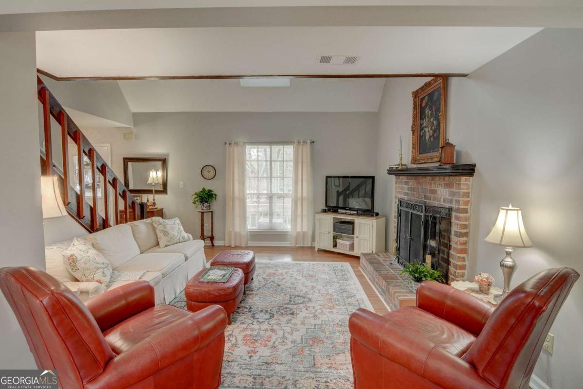 5630 Knox Court Peachtree Corners - Photo 8