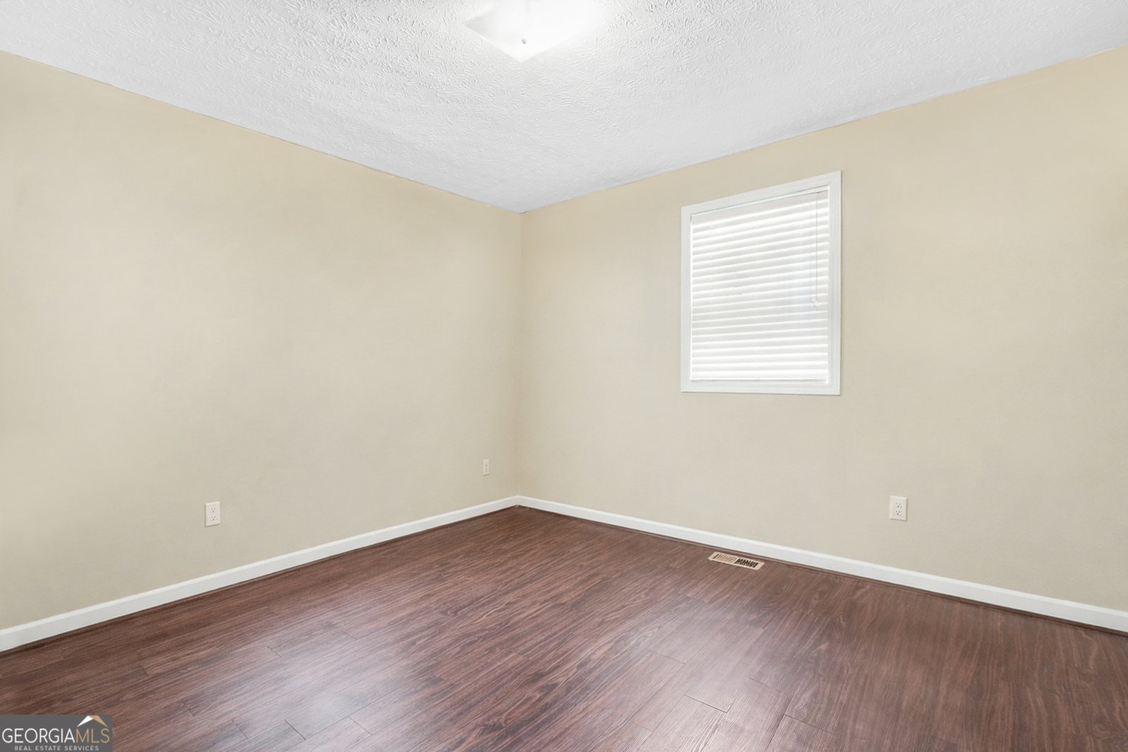 501 Lakeshore Drive Monticello - Photo 37