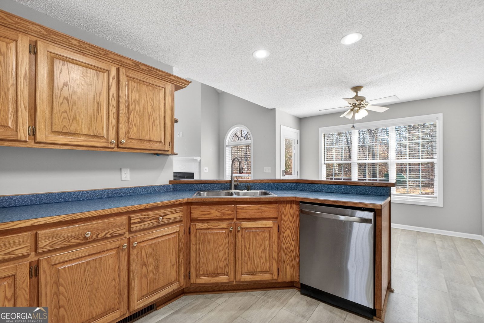 270 Cannafax Road Barnesville - Photo 17