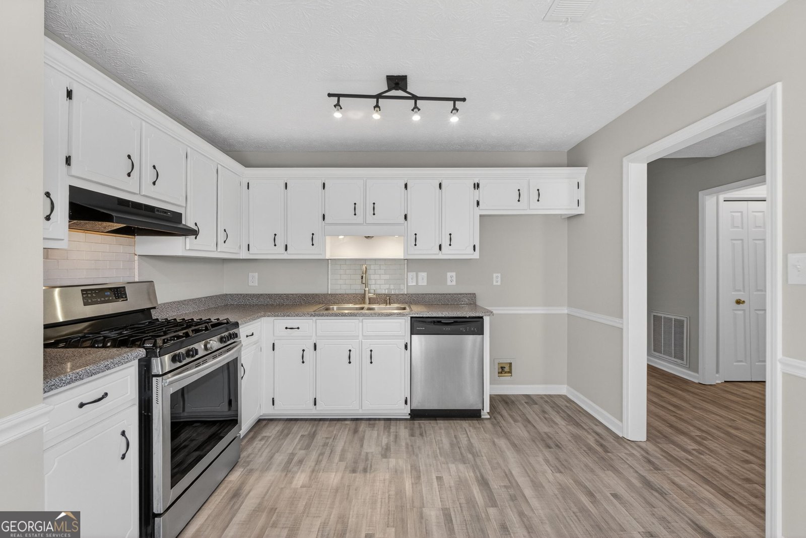 130 Wilbanks Drive Fayetteville - Photo 14