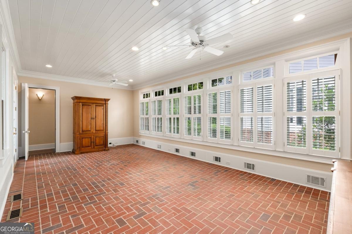 3786 Turnberry Court Duluth - Photo 12