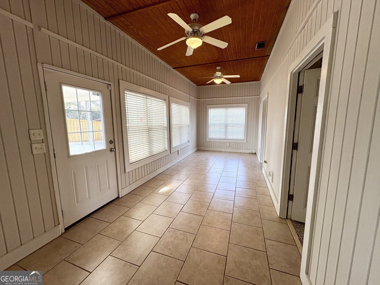 1975 Broad Street Statham - Photo 38