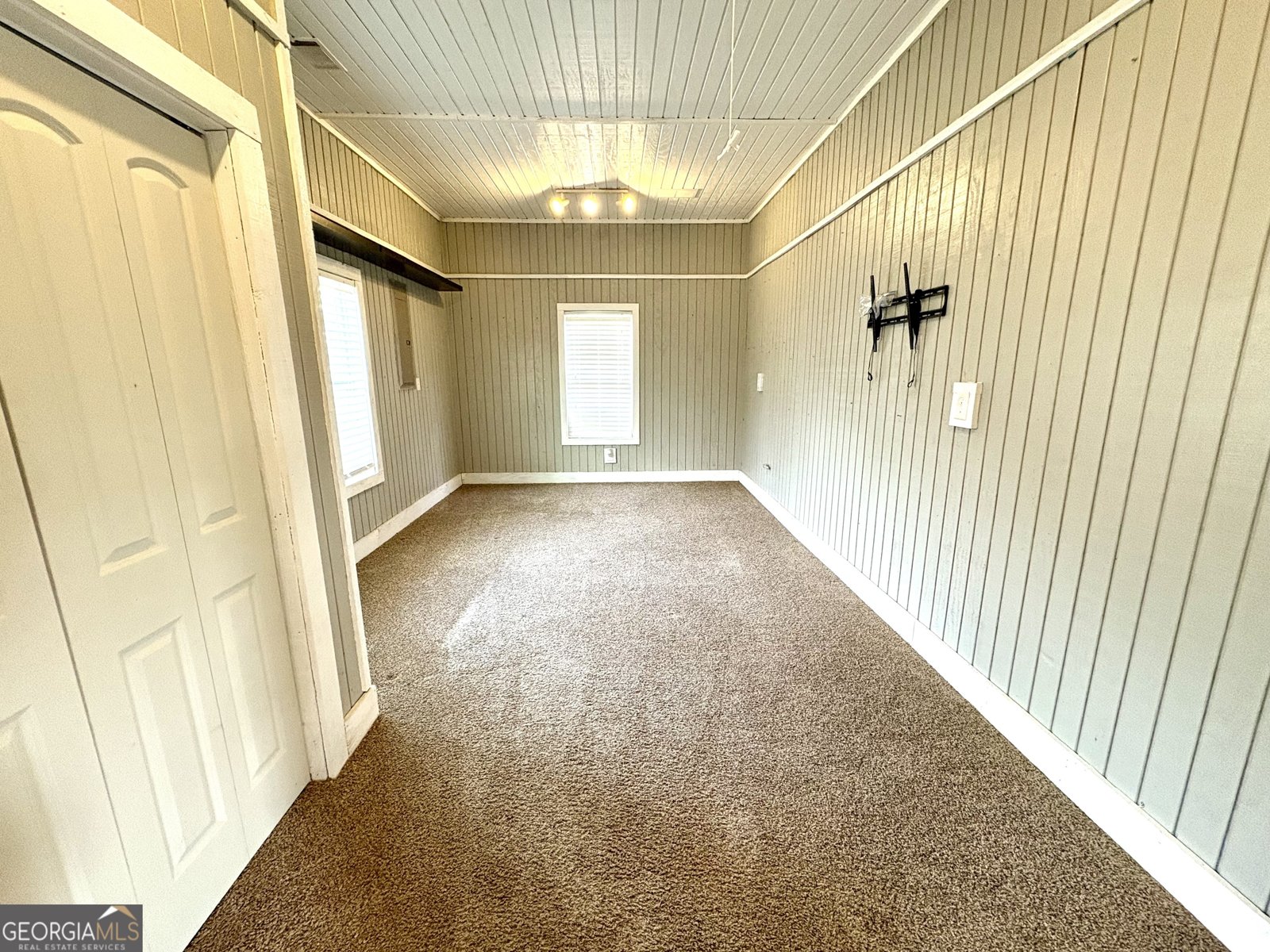 1975 Broad Street Statham - Photo 44