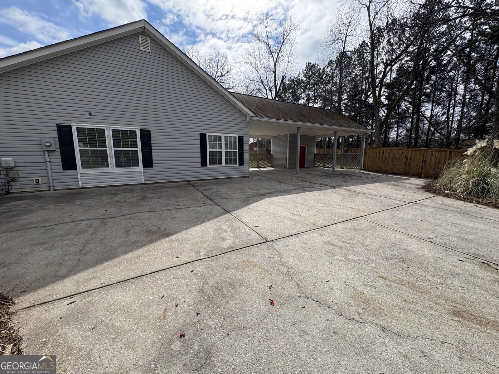 1975 Broad Street Statham - Photo 8