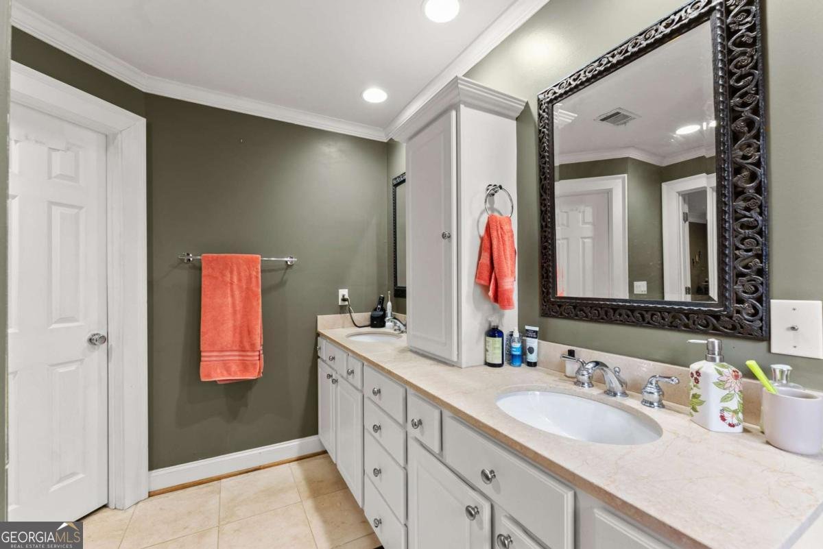 8450 Emerald Pointe Lane Gainesville - Photo 22